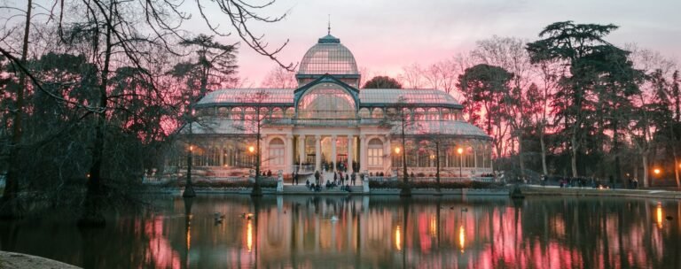 The Role of Sustainability in Luxury Homes