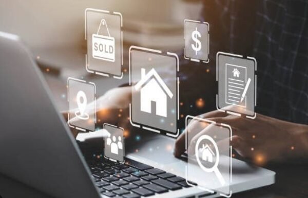 How Real Estate Agents Use Technology to Sell Homes