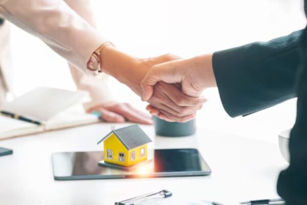 What Makes A Top Real Estate Agent Successful