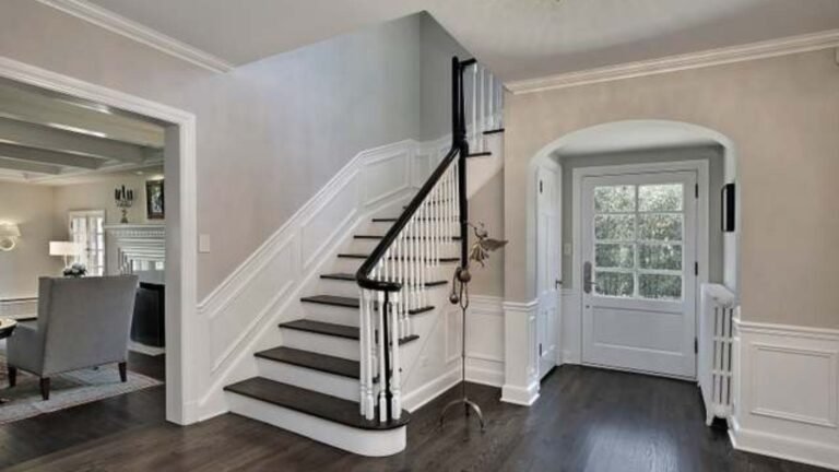 Why Are Luxury Homes So Expensive To Buy