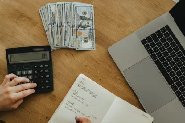 https://mountaincityrealtors.com/ Differences Between Land-Based and Mobile Casino Rentals